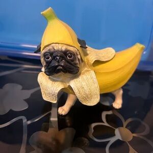 Banana Costume Pug Figurine - Yellow